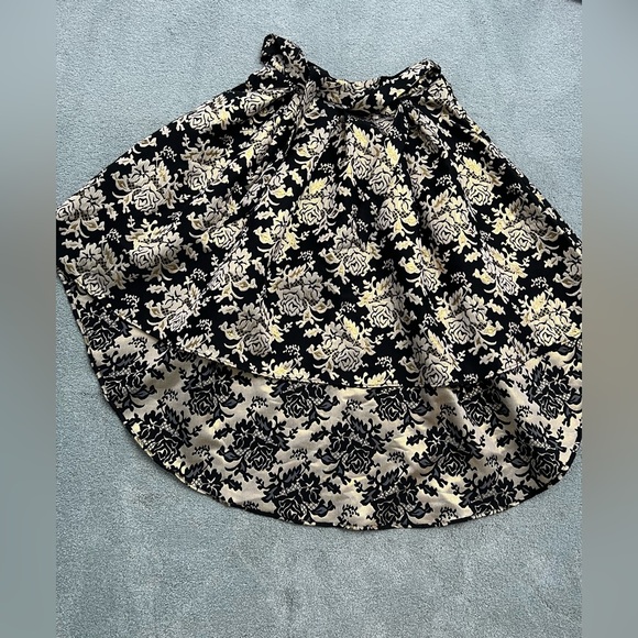 QED LONDON Floral Brocade High Low Skirt / Black/ Gold size US Medium - Picture 4 of 14